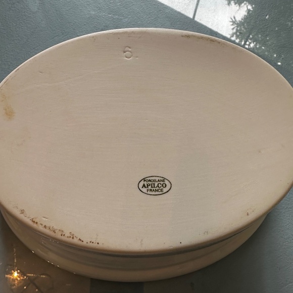 Apilco Duck Casserole Dish - Picture 8 of 8